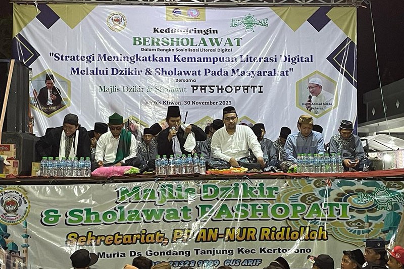 Dzikir dan Sholawat Warnai Kegiatan Literasi Digital di Nganjuk - Bagian 2
