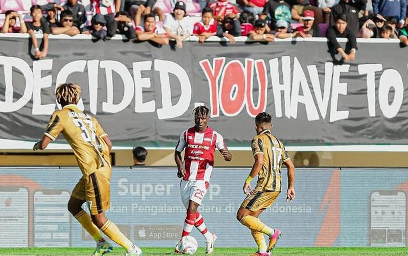title Persis Terancam Zona Degradasi usai Dikalahkan Dewa United, Netizen Sentil Kaesang Persis Terancam Zona Degradasi usai Dikalahkan Dewa United, Netizen Sentil Kaesang