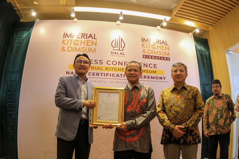 BPJPH Berikan Sertifikasi Halal kepada Imperial Kitchen & Dimsum dan Imperial Kitchen & Dimsum Signature - Bagian 2