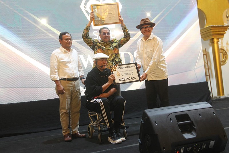 Denny JA: Hanya Penulis Divisi Satu yang Akan Bertahan di Era Artificial Intelligence - Bagian 3