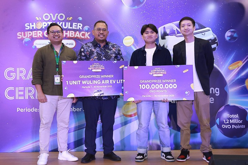 Modal Transaksi Mulai Rp10.000, Konsumen Ini Dapat Mobil Listrik - Bagian 1