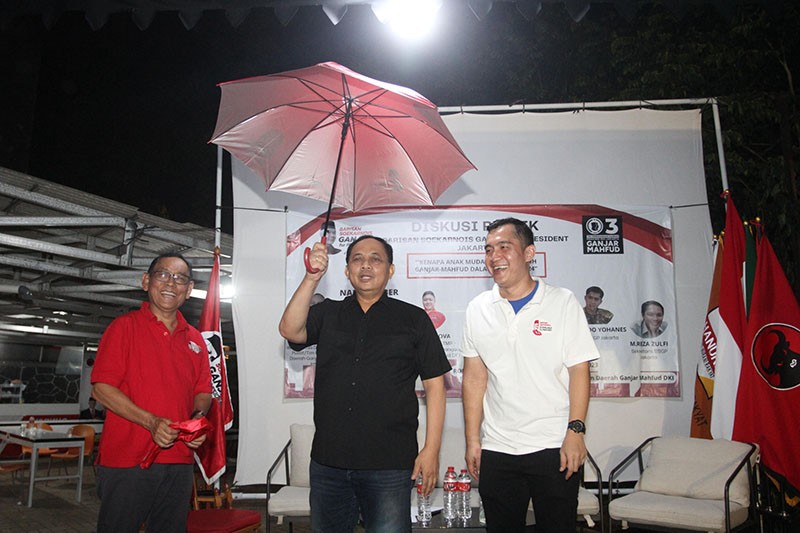 Wakil Ketua TPN Gatot Eddy Pramono Bicara Kenapa Pemuda Harus Memilih Ganjar-Mahfud - Bagian 3