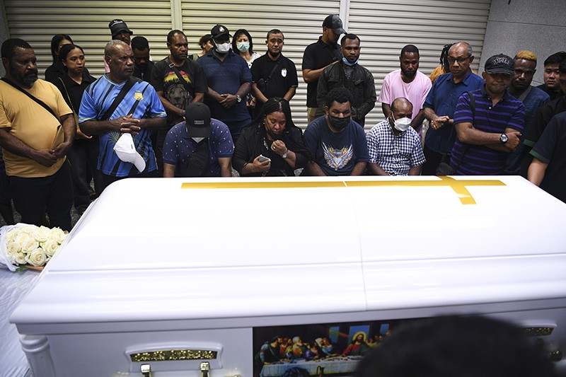 Suasana Rumah Duka RSPAD saat Lukas Enembe Meninggal Dunia - Bagian 1