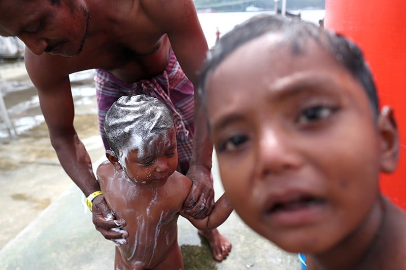 Pengungsi Rohingya Minta Status Kewarganegaraan Indonesia - Bagian 2