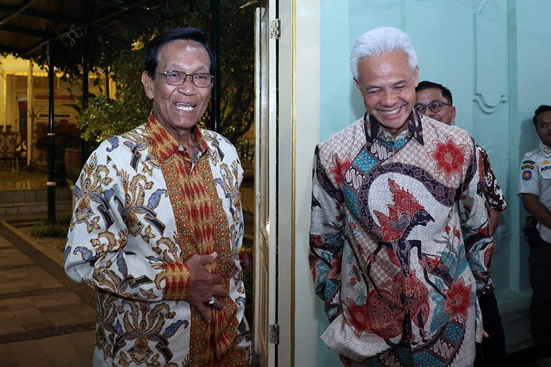 Minta Nasihat dan Doa Restu, Ganjar Pranowo Temui Sri Sultan HB X di Yogya - Bagian 3