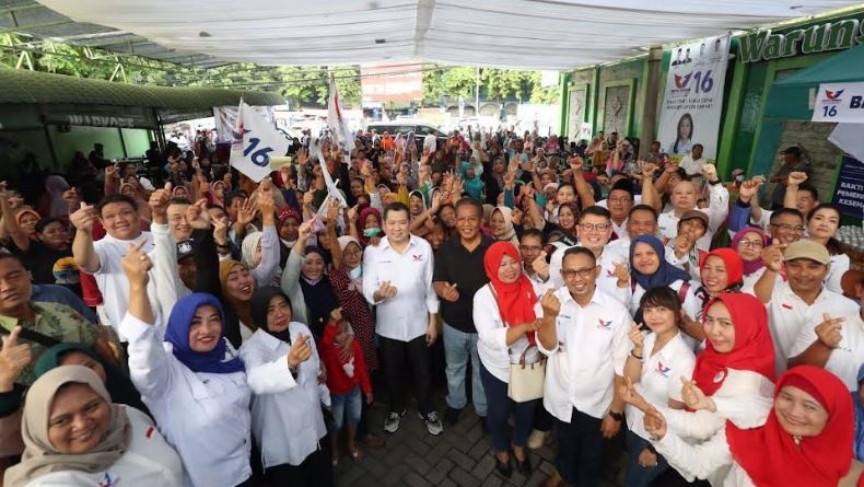 title Gelar Bazar Murah di Sidoarjo, Partai Perindo Siapkan 1.000 Botol Migor untuk Masyarakat Gelar Bazar Murah di Sidoarjo, Partai Perindo Siapkan 1.000 Botol Migor untuk Masyarakat