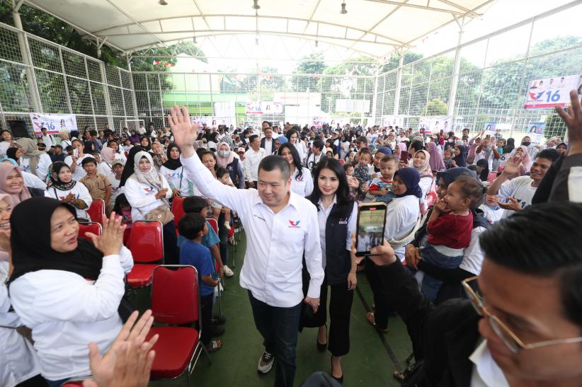 HT: Bazar Murah dan Pemeriksaan Kesehatan Gratis Bentuk Kepedulian Partai Perindo - Bagian 1