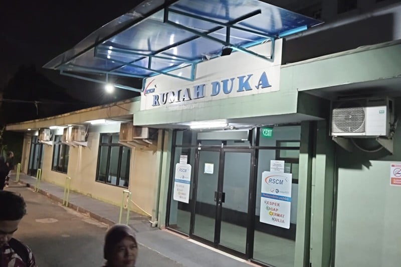 Jenazah Rizal Ramli Disemayamkan, Pemakaman Rabu Besok di TPU Jeruk Purut - Bagian 3