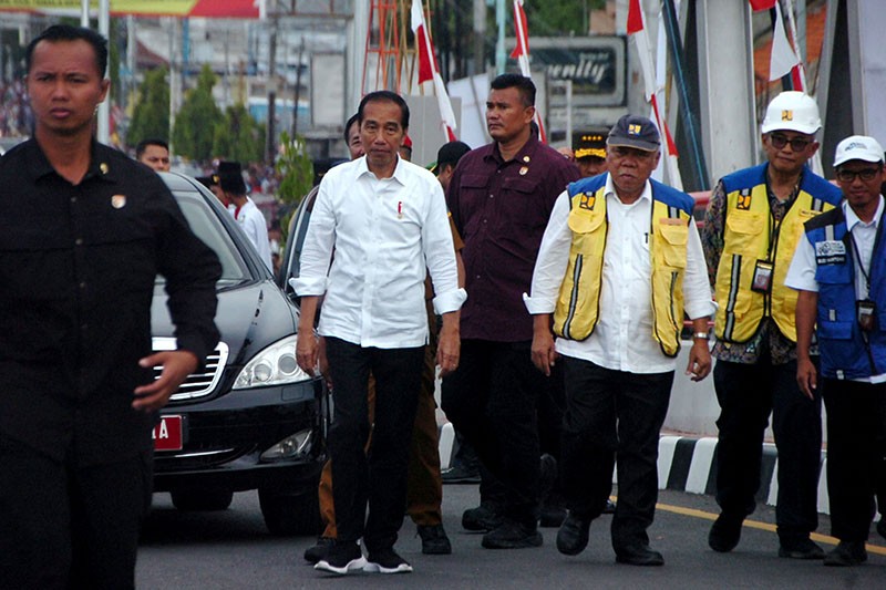 Presiden Jokowi Resmikan 6 Jembatan Di Jalur Pantura