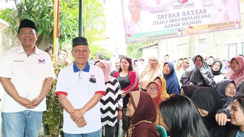 title Warga Rancaekek Bandung Semringah Ikut Bazar Murah, Doakan Partai Perindo Makin Jaya Warga Rancaekek Bandung Semringah Ikut Bazar Murah, Doakan Partai Perindo Makin Jaya