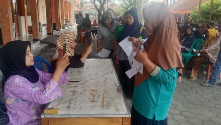 Presiden Jokowi Pastikan BLT El Nino Rp400.000 Sudah Diterima Warga Banyumas