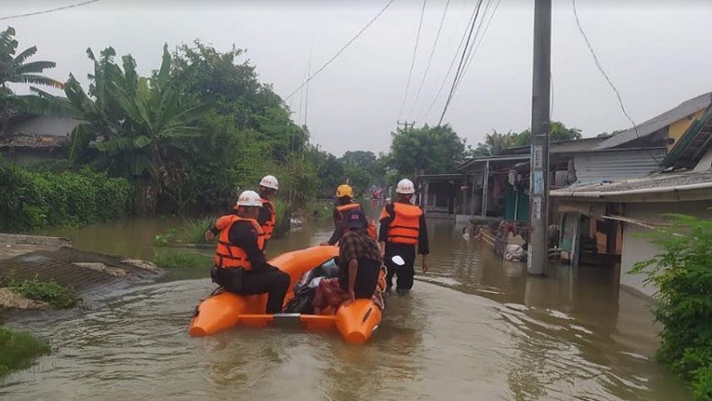 title Karawang Dikepung Banjir, BNPB: 2.298 Jiwa Terdampak Karawang Dikepung Banjir, BNPB: 2.298 Jiwa Terdampak
