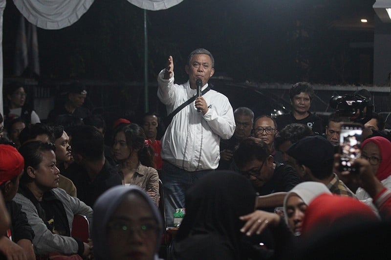 Antusiasme Relawan Nobar Debat Ketiga bersama Ketua TPD Ganjar-Mahfud DKI Jakarta - Bagian 1