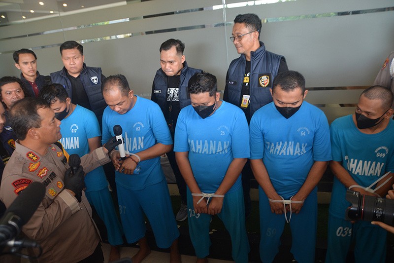 Polda Jateng Ungkap Sindikat Penadah dan Penjual Mobil Bodong - Bagian 3