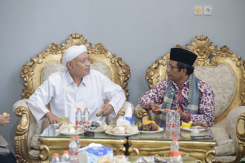 Mahfud MD Silaturahmi Ke Ponpes Tertua Di Madura