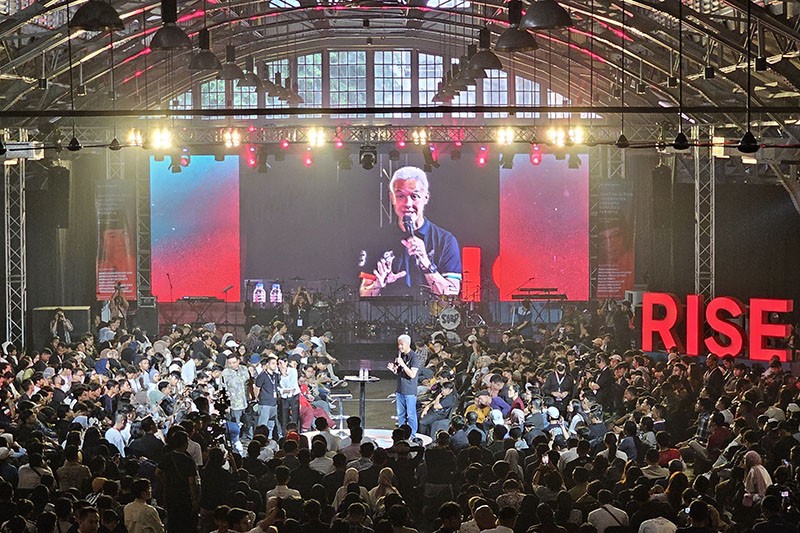 Ganjar Siap Bantu Wujudkan Anak Muda Punya Rumah Tinggal - Bagian 1