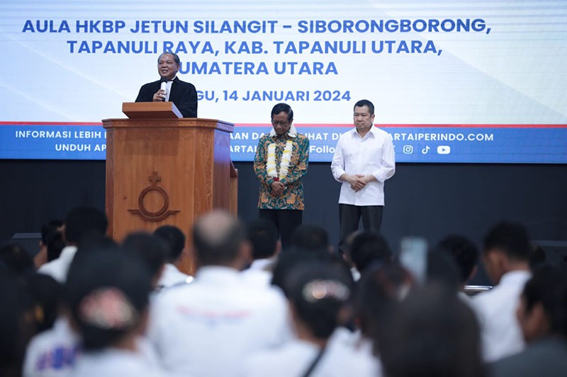 Kunjungan ke Tapanuli Utara, Mahfud MD Ungkap Pemberantasan Korupsi Jadi Kunci Sejahterakan Rakyat - Bagian 4