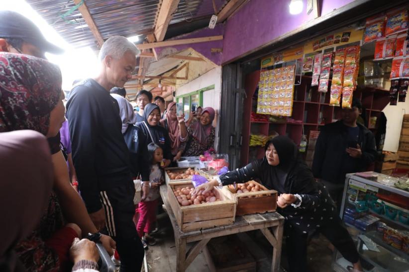 Ganjar Manfaatkan Udara Segar Pegunungan di Banjarnegara dengan Olahraga Pagi - Bagian 5