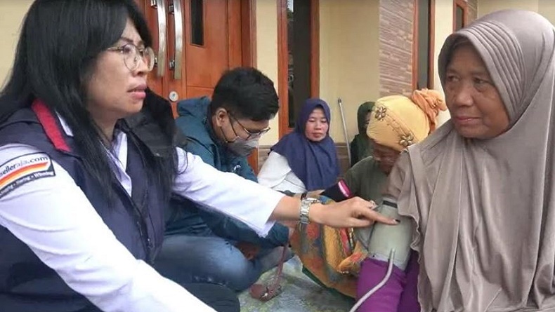 Warga KBB Antusias Ikut Bazar Murah dan Cek Kesehatan Gratis yang Digelar Caleg Partai Perindo