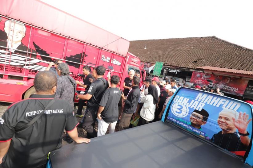 Ngopi Bareng Ganjar, Sopir Truk: Terima Kasih Pak Berhasil Berantas Pungli - Bagian 5