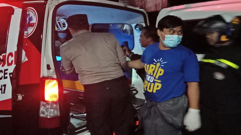 title Tragis, Pengendara Motor Tewas Tertabrak Kereta Tujuan Bandara YIA di Sedayu Bantul Tragis, Pengendara Motor Tewas Tertabrak Kereta Tujuan Bandara YIA di Sedayu Bantul