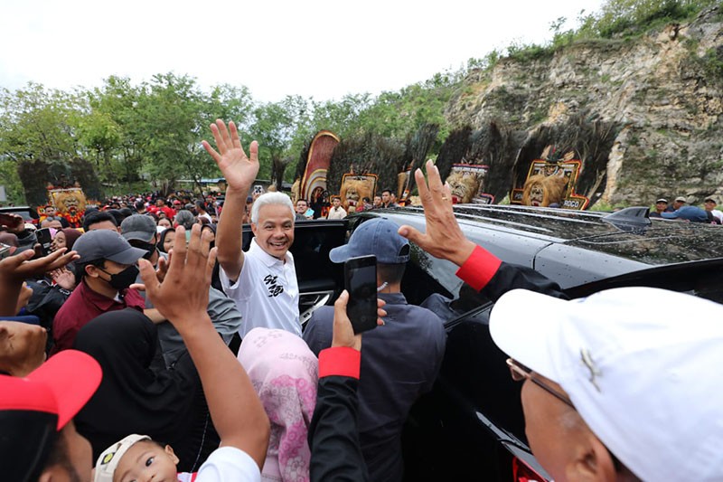 Datang ke Ponorogo, Ganjar Disambut Ratusan Reog dan Penari Kuda Lumping - Bagian 1