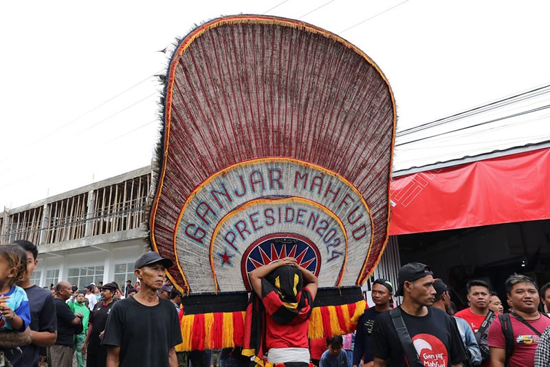 Datang ke Ponorogo, Ganjar Disambut Ratusan Reog dan Penari Kuda Lumping - Bagian 3