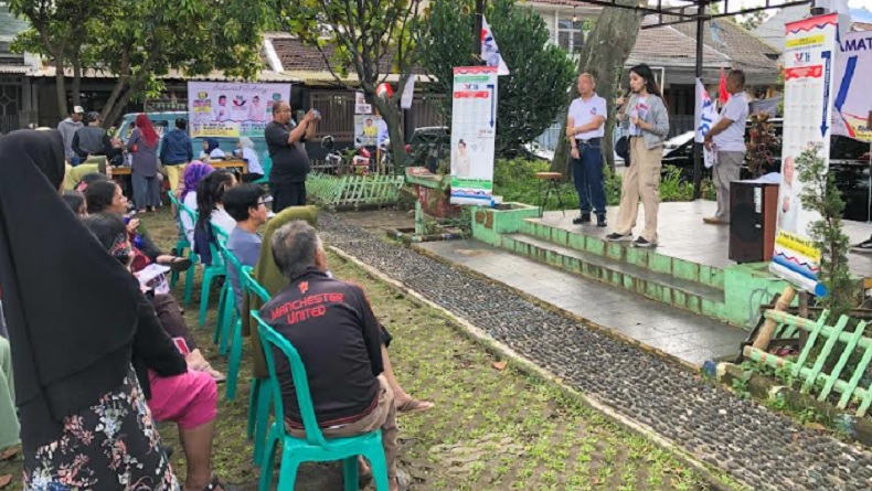 Caleg Perindo Kembali Gelar Bazar Murah di Regol Bandung, Ada 500 Paket Minyak Goreng