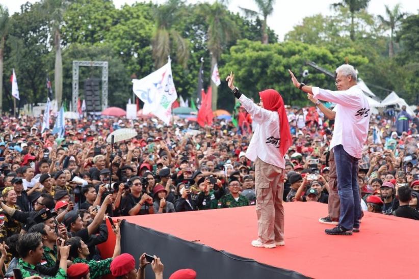 Bakar Semangat Puluhan Ribu Warga Jabar, Ganjar: Kami bersama Rakyat - Bagian 3