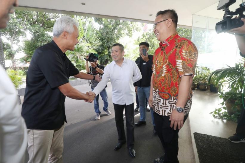 Ganjar Pranowo Ditemani HT Dialog dengan Pengurus PGI - Bagian 4