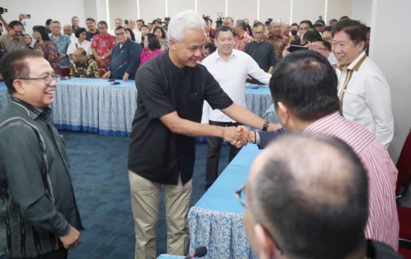 Ganjar Pranowo Ditemani HT Dialog dengan Pengurus PGI - Bagian 3
