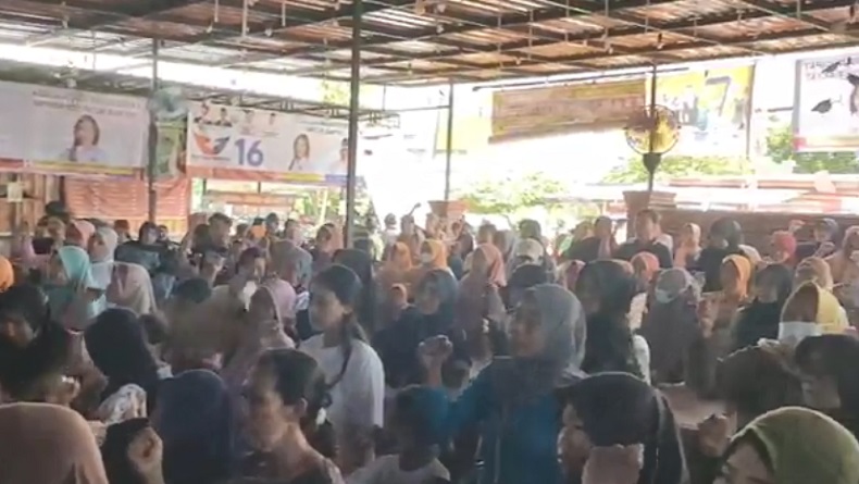 Senang Ada Bazar Murah Partai Perindo, Warga Sidoarjo: Semoga Perindo Menang Rakyat Jadi Makmur