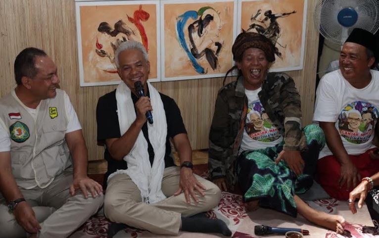 Ganjar Disambut Gamelan hingga Barongan saat Kunjungi Ndalem Wongsorogo Kendal