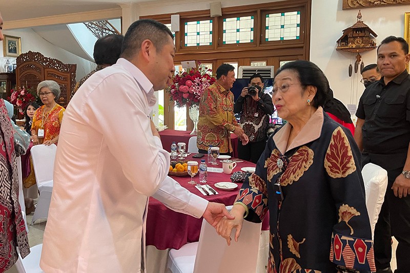 Rayakan Ultah ke-77 Megawati, HT Makan Bareng di Meja Bundar - Bagian 2