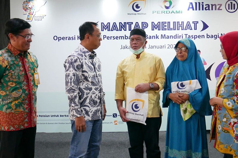 Merayakan Ulang Tahun ke-9, Bank Mandiri Taspen Menggelar Operasi Katarak Gratis - Bagian 1