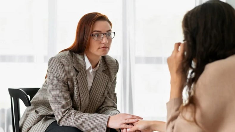 IRT Dihipnotis 3 Perempuan di Kopo Bandung, Emas 180 Gram dan Uang Rp14 Juta Raib