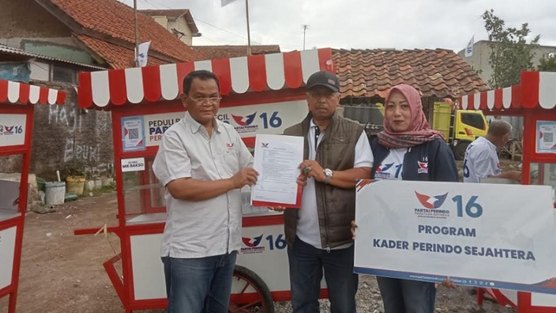 title Gelar Program Kader Perindo Sejahtera di Nagreg, Caleg Abdul Khaliq Bagikan Gerobak Usaha Gelar Program Kader Perindo Sejahtera di Nagreg, Caleg Abdul Khaliq Bagikan Gerobak Usaha
