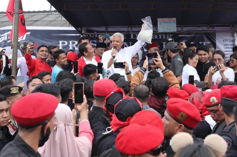 Ganjar Pranowo Dorong Ikan Teri Medan Go Internasional dan Sejahterakan Nelayan - Bagian 1