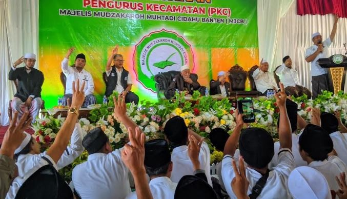 Acungkan Salam 3 Jari, Majelis Mudzakaroh Muhtadi Solid Dukung Ganjar-Mahfud