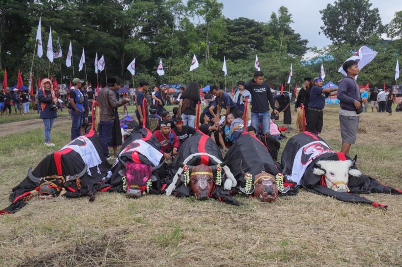 Kedatangan Ganjar Pranowo di Kota Malang Disambut Kesenian Bantengan - Bagian 4