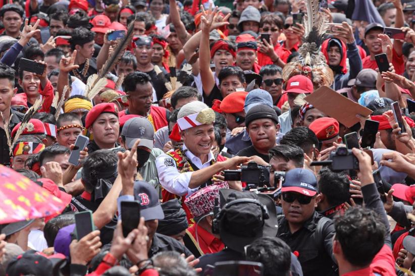 Ganjar Pranowo Janji Perjuangkan Kesejahteraan Petani Sawit dan Karet - Bagian 2