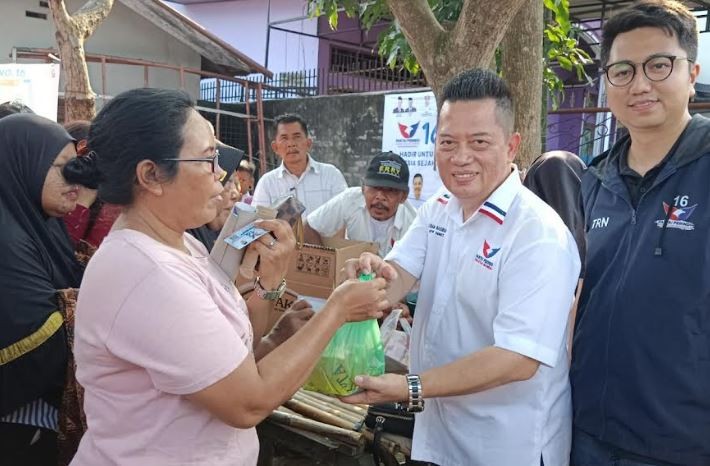 Apresiasi Bazar Minyak Goreng Caleg Perindo, Warga Medan: Sangat Membantu