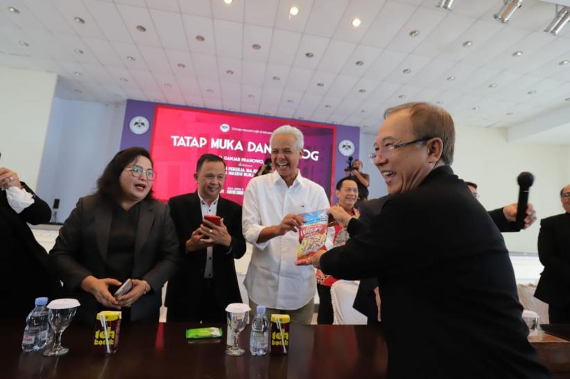 Ganjar Tatap Muka dan Berdialog dengan Sejumlah Pendeta di Tomohon Sulawesi Utara - Bagian 2