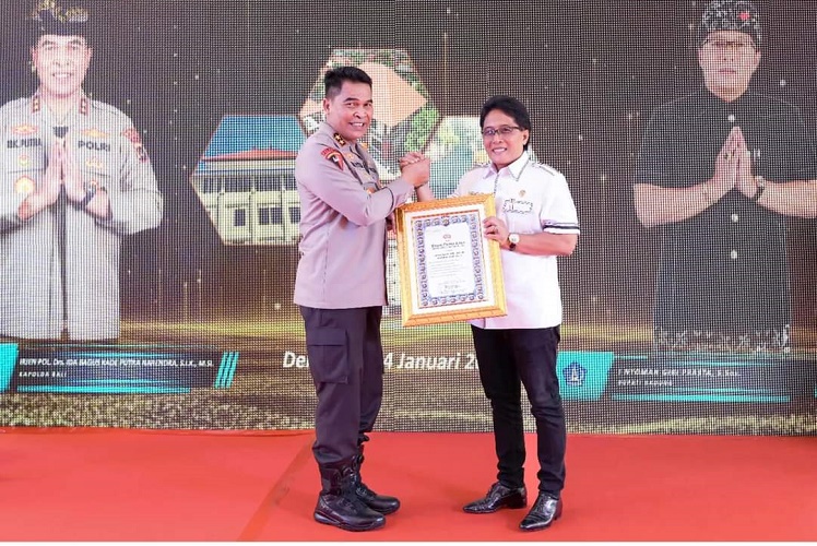 Bangun Sarana dan Prasarana Jajaran Polda Bali, Bupati Giri Prasta: Bakti kepada Negara