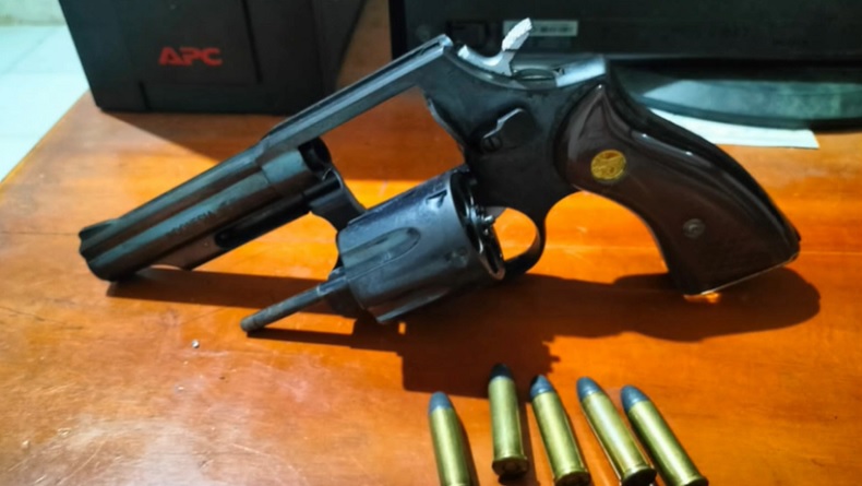 Kronologi Oknum Polisi Tembak Pacar di Kendari, Mainkan Pistol saat Mabuk lalu Meletus