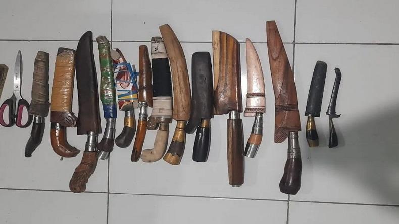 Puluhan Sajam dan Miras Disita saat Pesta Bau Nyale di Lombok Timur