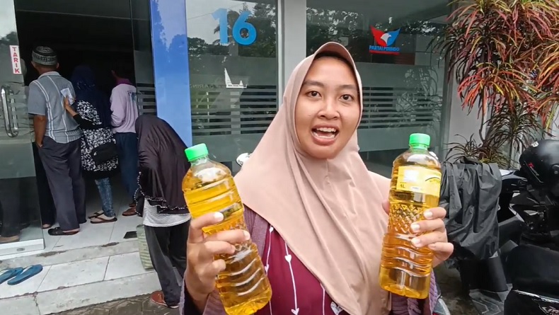Antusias Ikut Bazar Murah Perindo, Warga Kulonprogo: Semoga Calegnya Sukses 