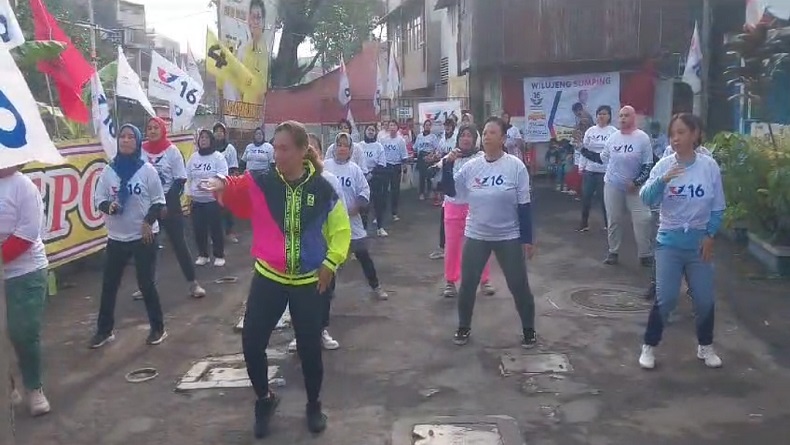 Caleg Perindo Djoni Toat Gelar Senam Bersama, Ajak Warga Pasirluyu Bandung Hidup Sehat dan Bugar