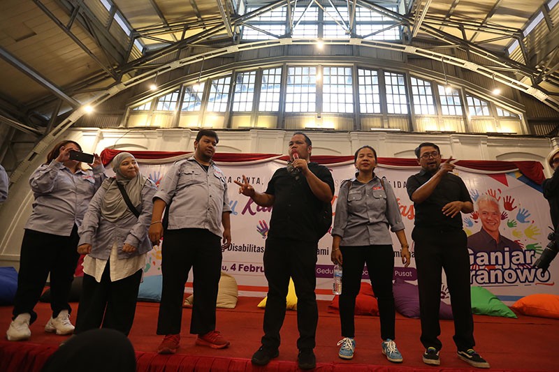 Jelang Debat Capres, Ganjar Dapat Dukungan dari 4.000 Penyandang Disabilitas - Bagian 7