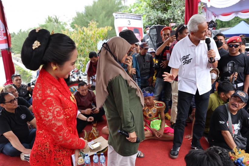 Ganjar Bertemu Ibu Hamil di Sleman, Tekankan Pentingnya Pencegahan Stunting Sejak Anak dalam Kandungan - Bagian 2